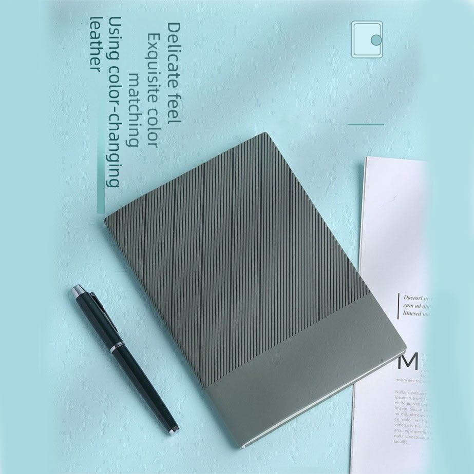 Green Luxury A5 Notebook and Pen Gift Set Business Journal Office Writing Diary Executive Stationery Present Box with Gift Bag — image 2