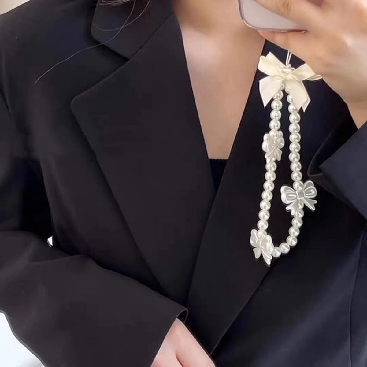 Phone pendant - cute phone chain - aesthetic heart-shaped pearl cord ornament — image 2