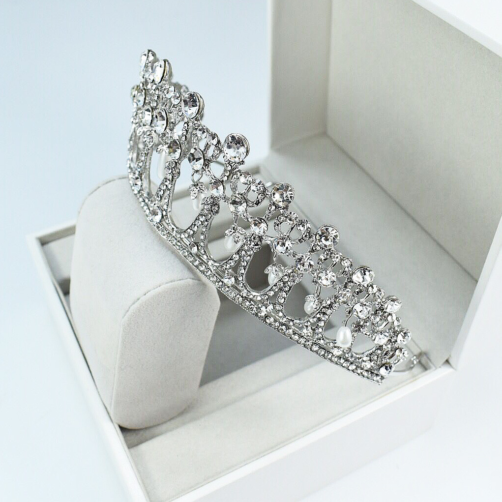 Exquisite Handmade Bridal Pearl and Rhinestone Crown - K9 White Crystal Princess Tiara for Weddings and Birthdays — image 4