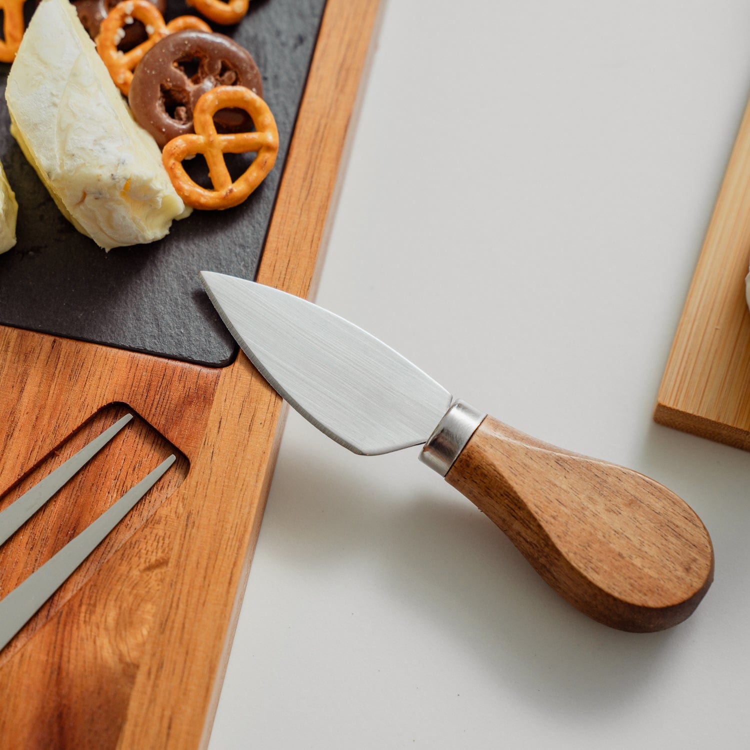 Clevinger 4 Piece Acacia Wood & Slate Cheese Board With Knife Set — image 3