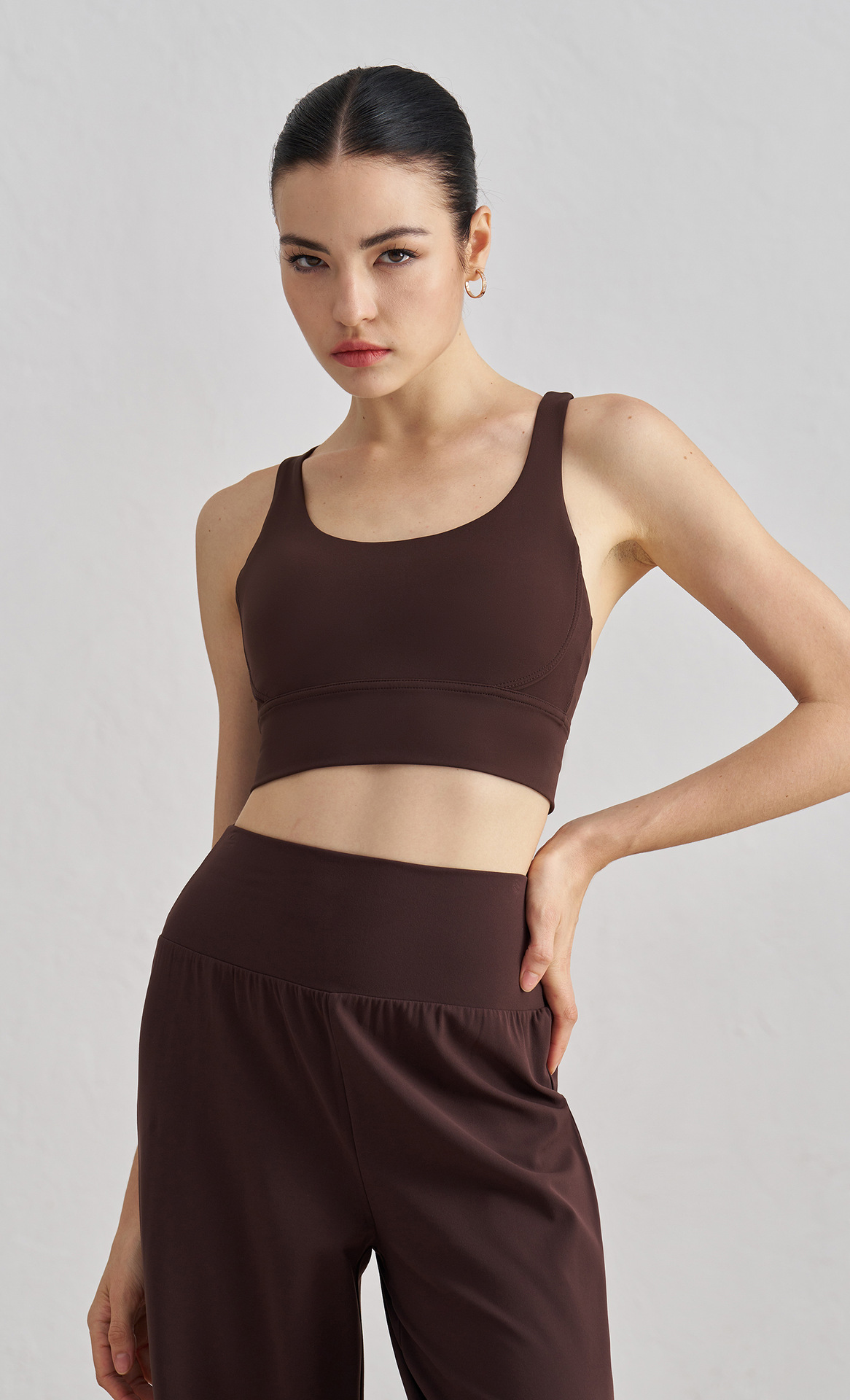 Size L Coffee Cross-Back Yoga Sports Bra for Women - High Support & Shockproof Fitness Bra โ image 2