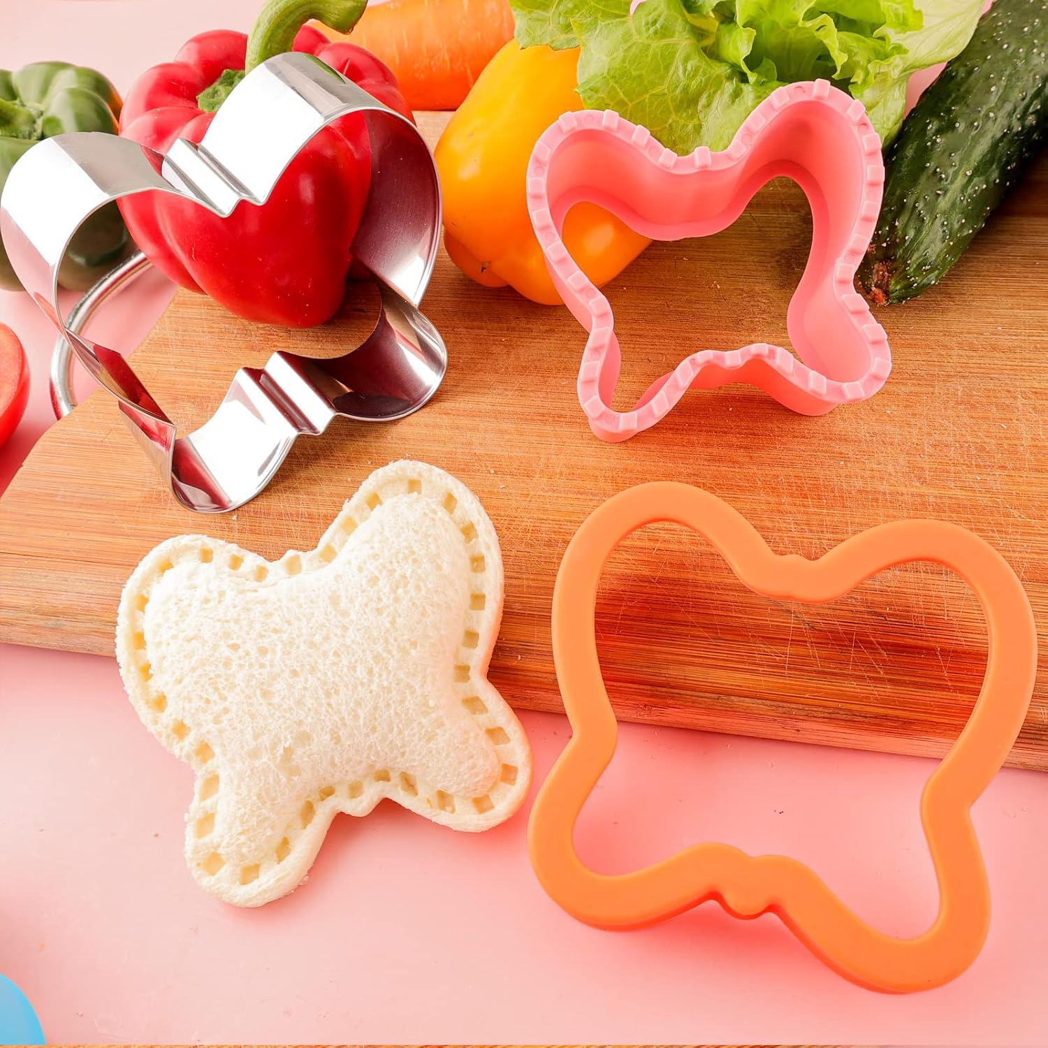 Sandwich Cutter and Sealer for Kids 10PCS Large Bread Sandwich Decruster Pancake Maker Cookies Fruits Vegetables Shaped Cutters for Lunch Bento Box Dinosuar — image 5