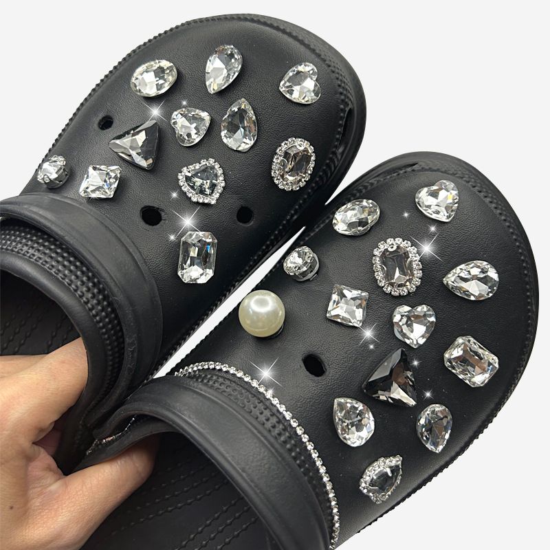 Bling Shoe Charms for Women Girl - Shoe Decoration Charms Crystal Diamond Luxury Shoe Accessories for Sandals,Party Favors Gifts — image 3
