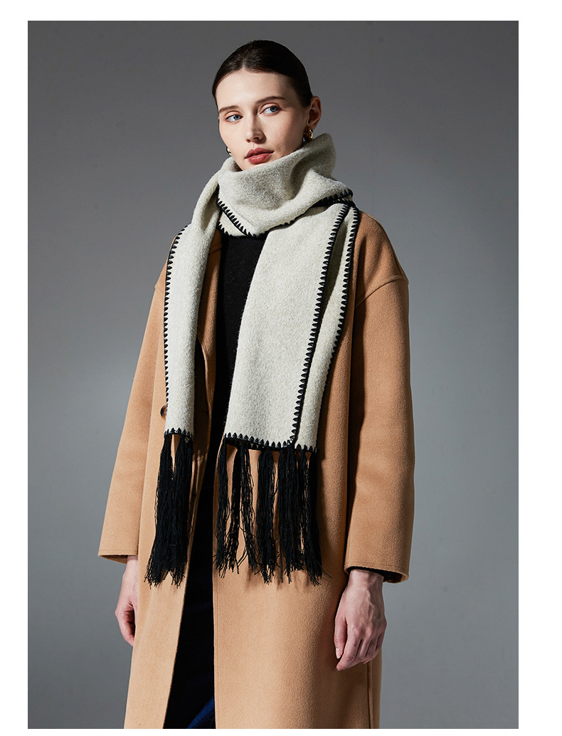 Beige Contrast Edge & Tassel Scarf - Chic Autumn/Winter Neckwear (190x30cm) — image 3
