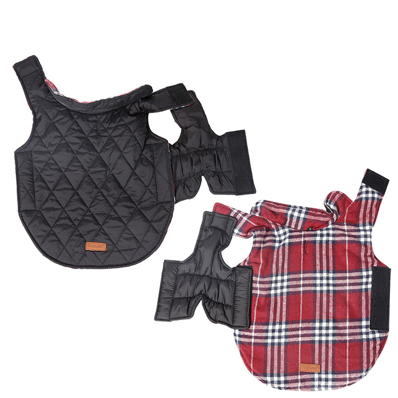Reversible Winter Dog Coat with Plaid and Quilted Sides, Warm Cotton-Filled Vest for Outdoor Walks, Adjustable Velcro Straps for a Secure Fit (3XL, Red)