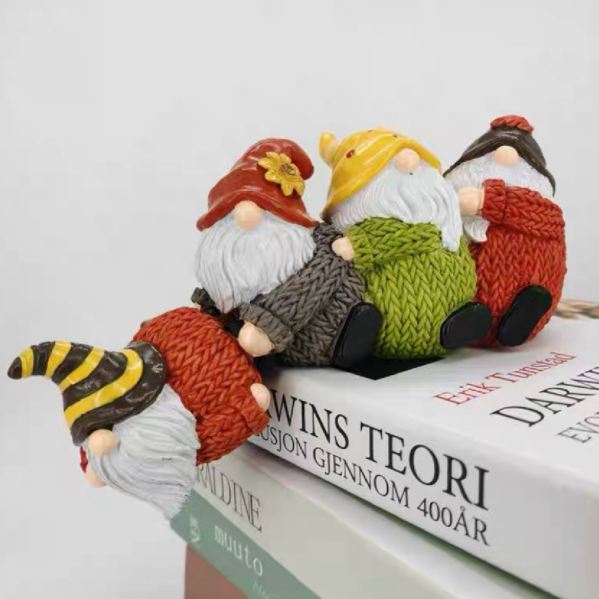 Resin Gnome Santa Figurines - Creative Miniature Desktop Ornaments and Garden Decor Craft โ image 3