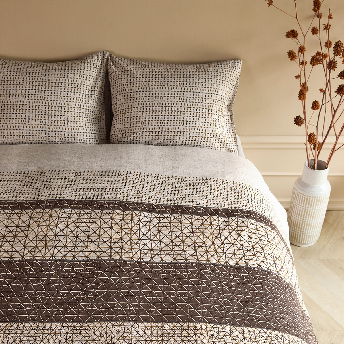 Bedding House Mathis Natural Cotton Quilt Cover Set Queen — image 4