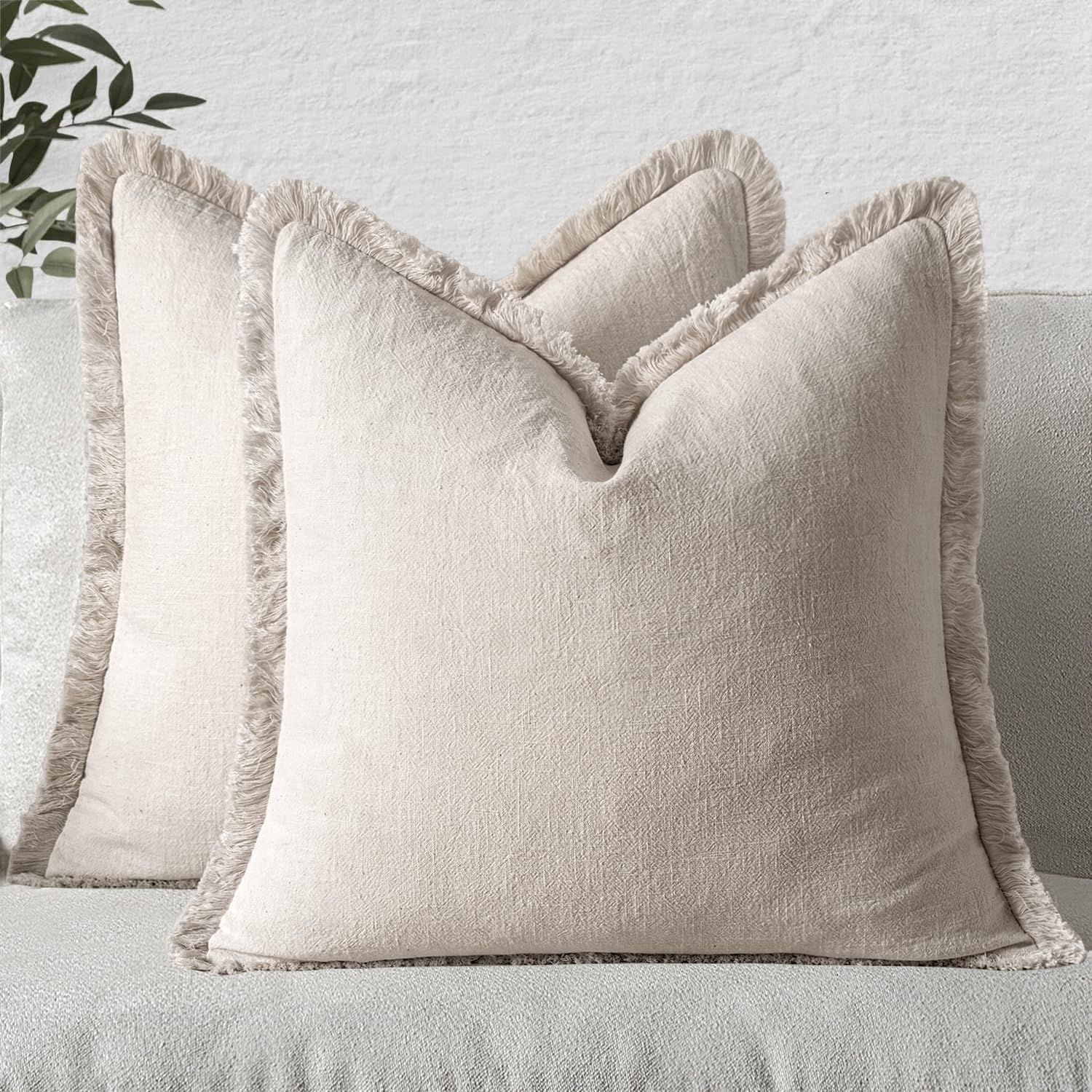 Christmas Decorative Throw Pillow Covers Neutral Linen Fringe Throw Pillows Set of 2 Natural Beige Boho Farmhouse Cushion Covers with Tassels for Couch Sofa