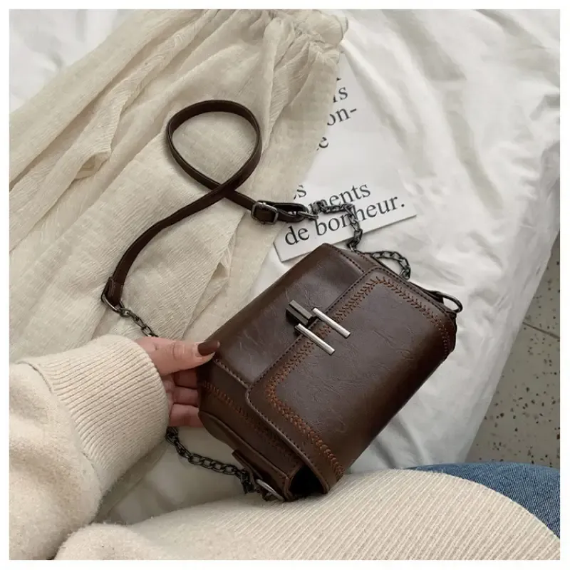 Trendy Vintage Mini Bag | PVC Light Travel, Go Freely — Commute & Outdoor Dual-Purpose Crossbody Shoulder Bag./brown — image 2