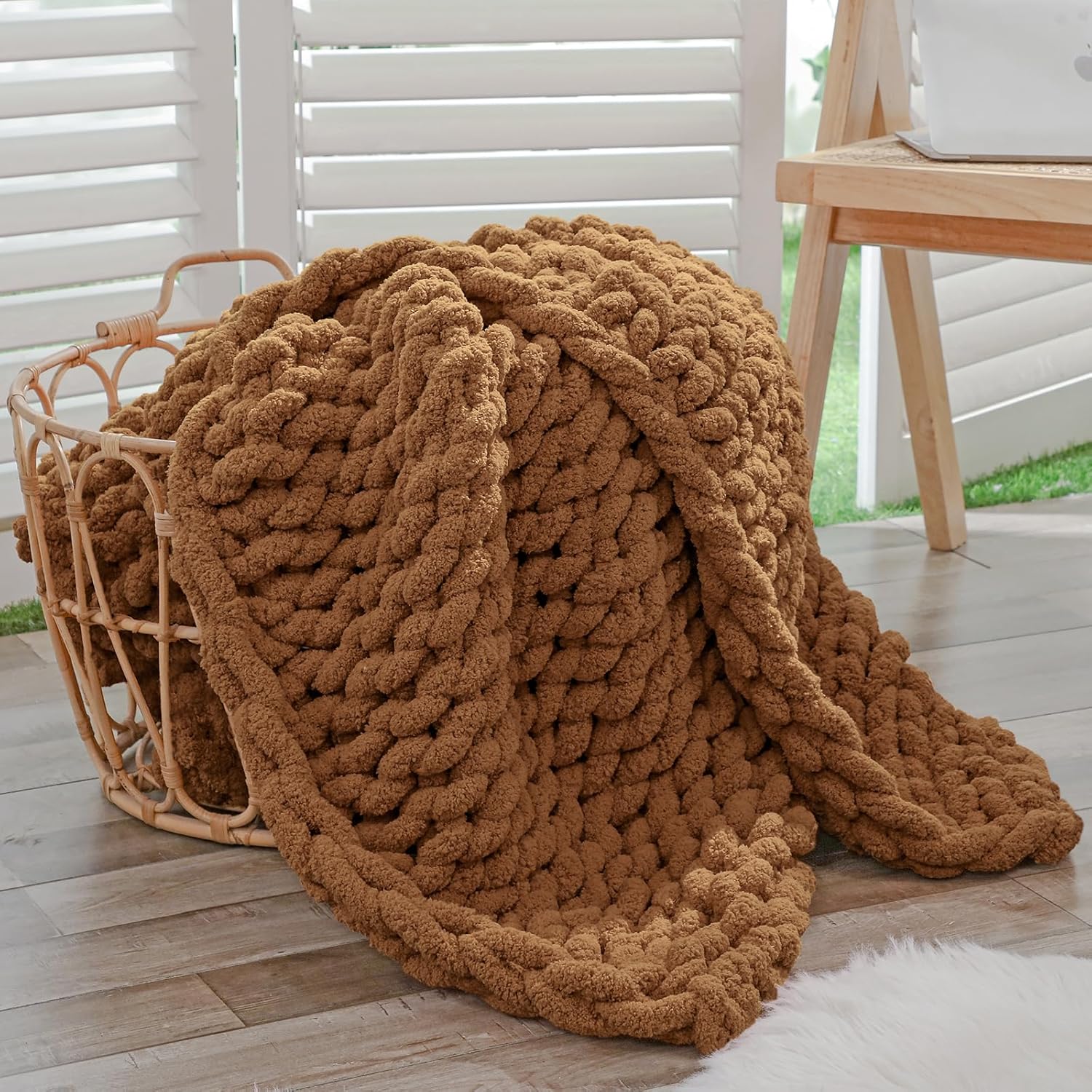 Chunky yarn - Hand-knitted blanket - 25 metres - Extra soft - DIY - Cushion - Blanket - Pet bed - brown — image 3