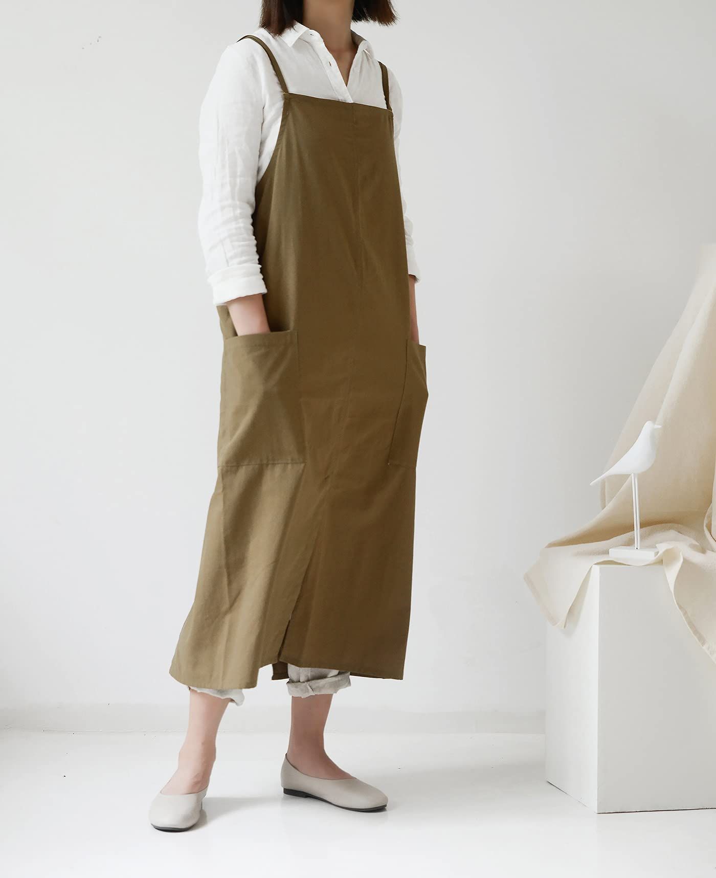 cotton and linen work apron baking flower shop painting nail art milk tea shop barista adjustable shoulder strap(khaki green) — image 2