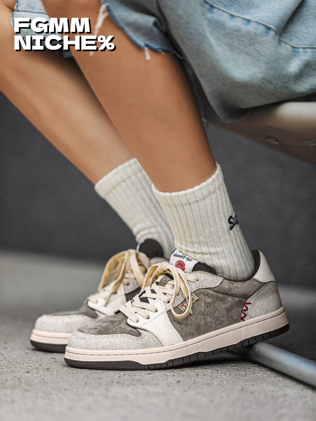 Embroidered Skate Shoes Floral Sneakers Canvas Skateboarding Shoes Handcrafted - Khaki - Size 11(AU11/EU44) — image 6