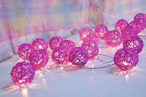 1 Set of Pink 5cm Rattan Cane 50 Ball Battery Powered LONG 5m String Lights Christmas Gift Home Wedding Party Bedroom Decoration Table Centrepiece โ image 2
