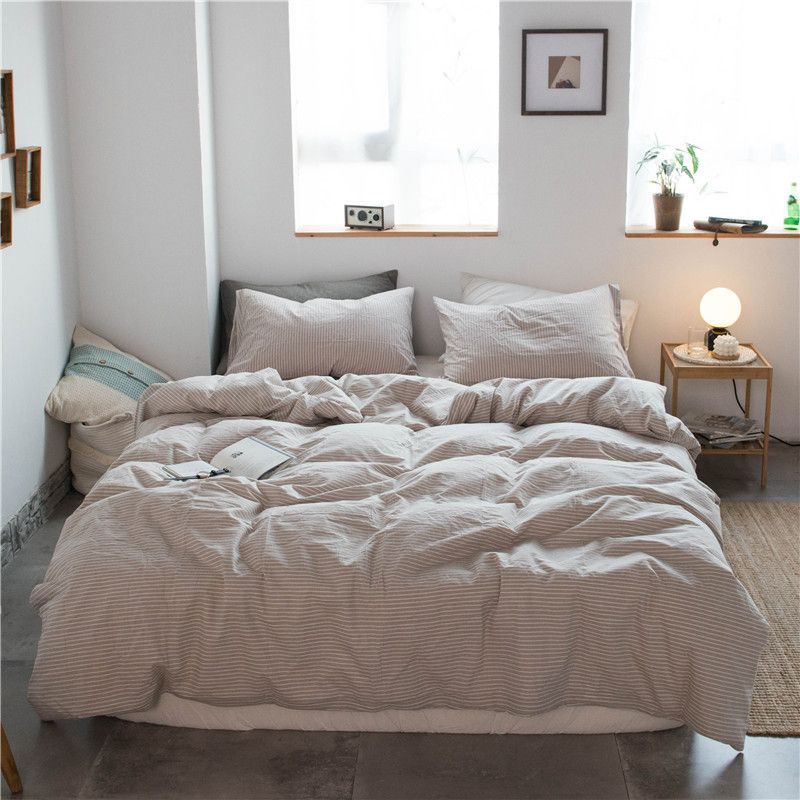 Cotton 4 Piece Set Modern Minimalist White Bed hat kit_1.8m bed-increase quilt cover 220 × 240cm four-piece set