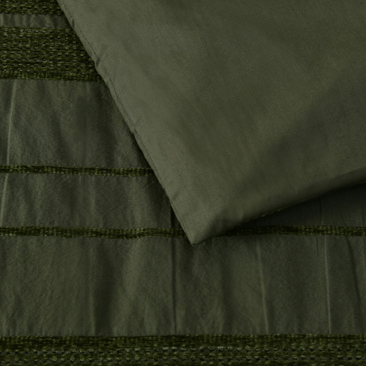 Bianca Avery Forest Chenille Striped Quilt Cover Set Queen — image 5