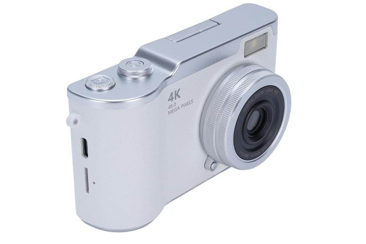HD 1080P Flip Screen Retro Digital Camera 2.4-inch Display with 64GB TF Card - White โ image 2