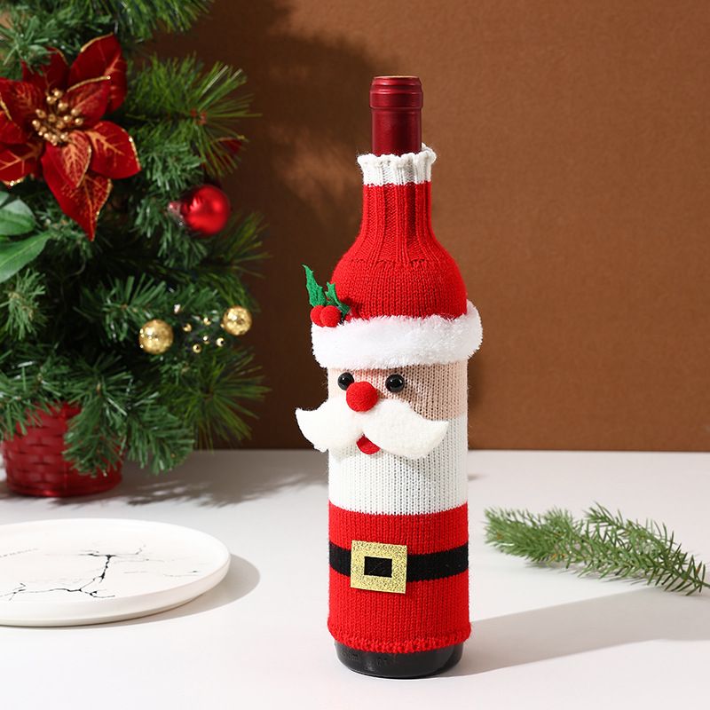 Santa Claus Style Knitted Christmas Wine Bottle Cover - Festive Table Decor for Holiday Parties and Home Dining