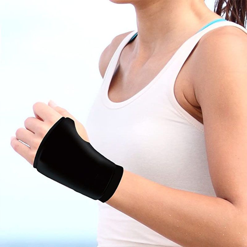 Wrist Ice Pack for Pain Relief, Reusable Gel Thumb Ice Pack Wrap Hot & Cold Therapy, 360° Coverage Wrist and Thumb Brace — image 4