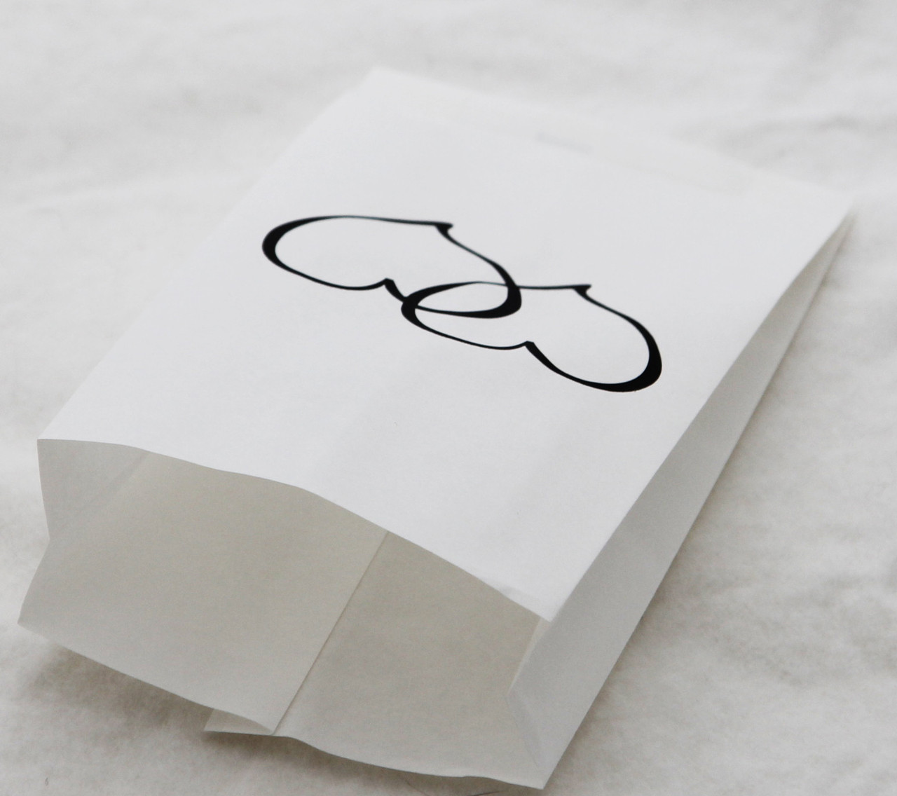 200 Pack Wedding Cake Bags Greaseproof Wax Paper Slice Take Home Favour Large Heart โ image 4