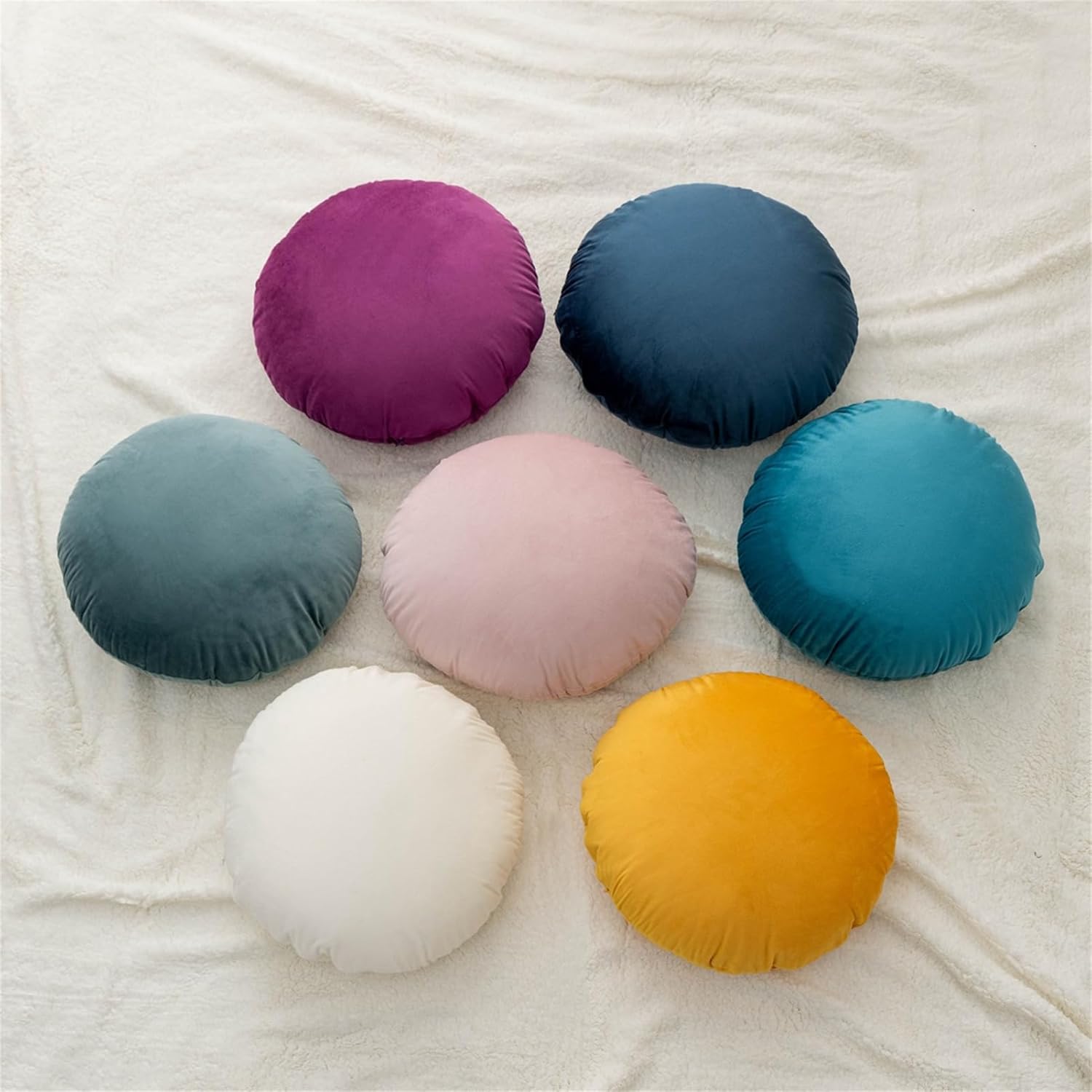 Solid Color Round Throw Pillow Sham, Round Pillow Covers for Home Decoration, Soft Warm Pillow Case (Red) — image 3