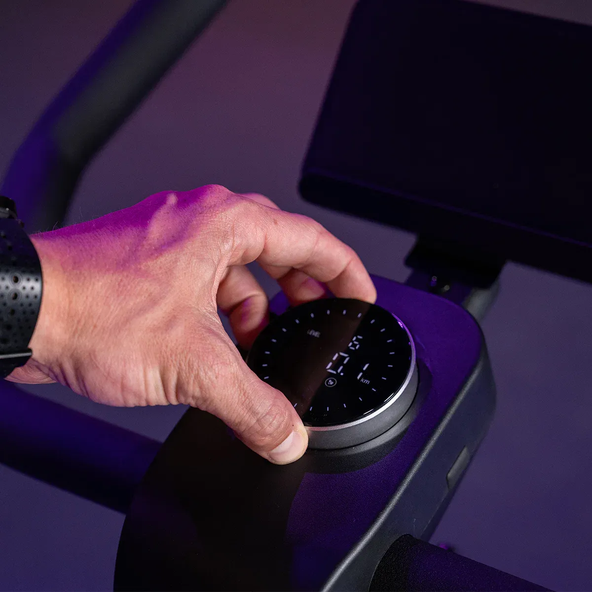 Lifespan Fitness SM-420 Spin Bike with Automatic Magnetic Resistance โ image 4