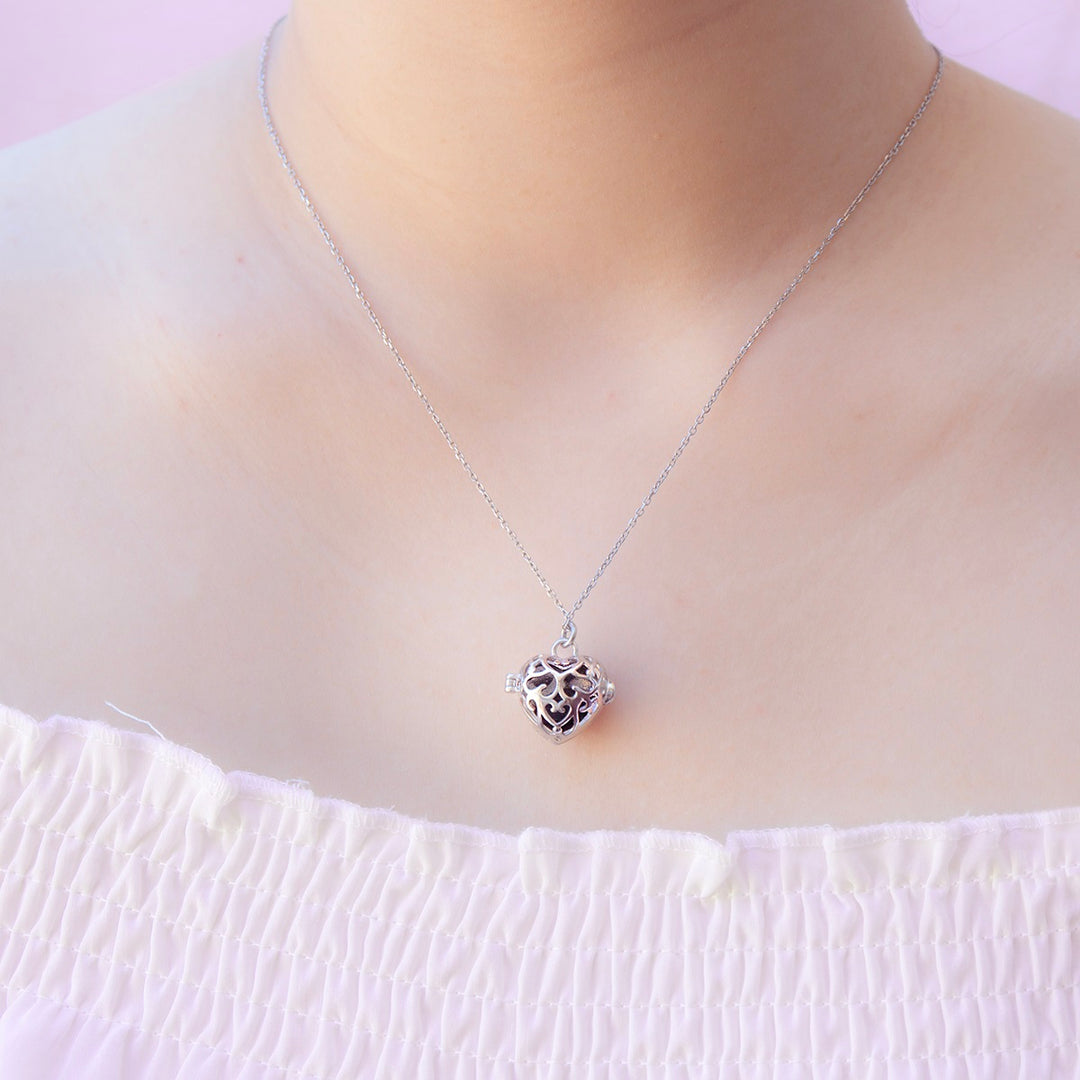 Gift Box - Love Heart White Gold Aroma Necklace + Purify Oil Blend — image 3