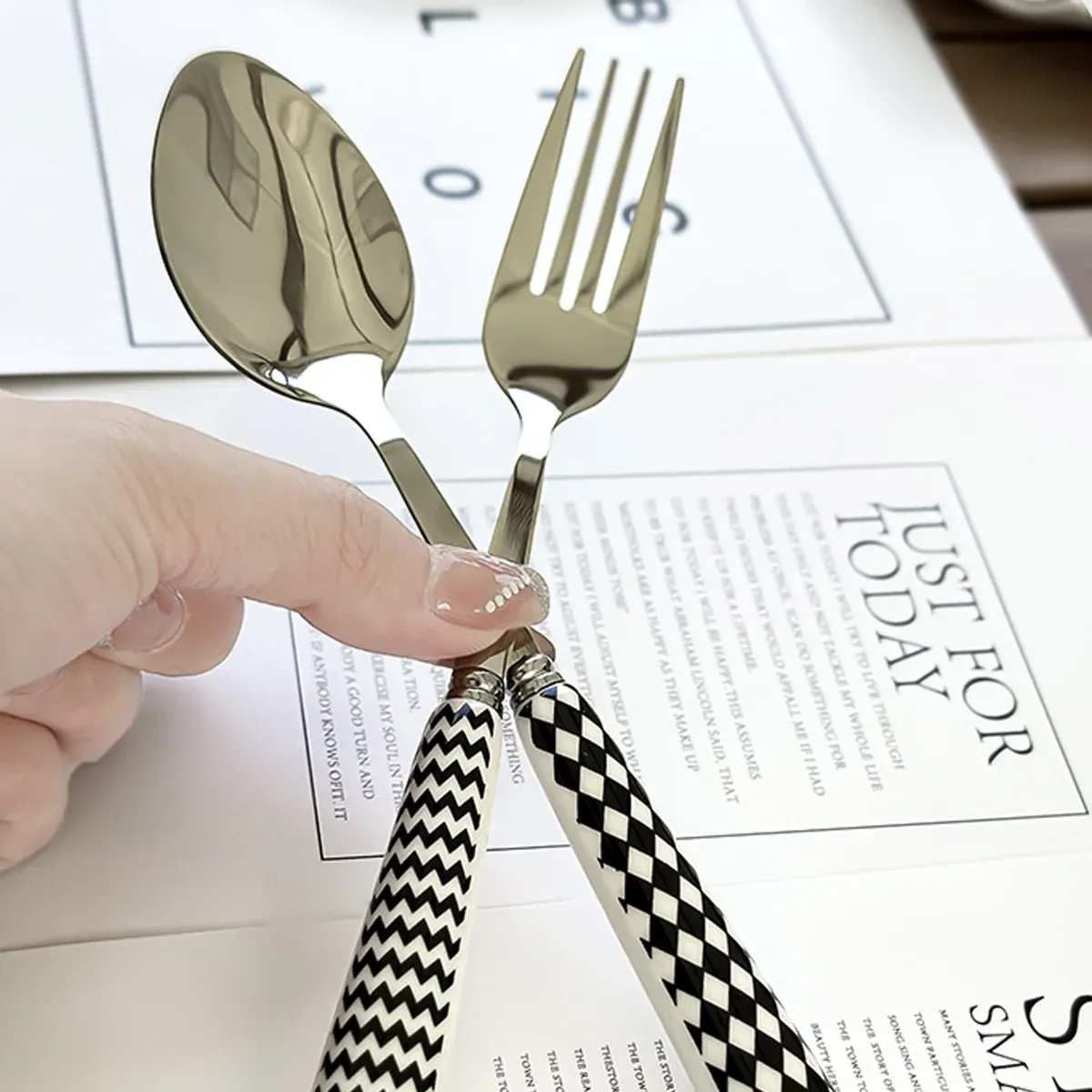 3PCS Stainless Steel Ceramic Handle Cutlery Set for Dining Kitchen Hotel Gift — image 6