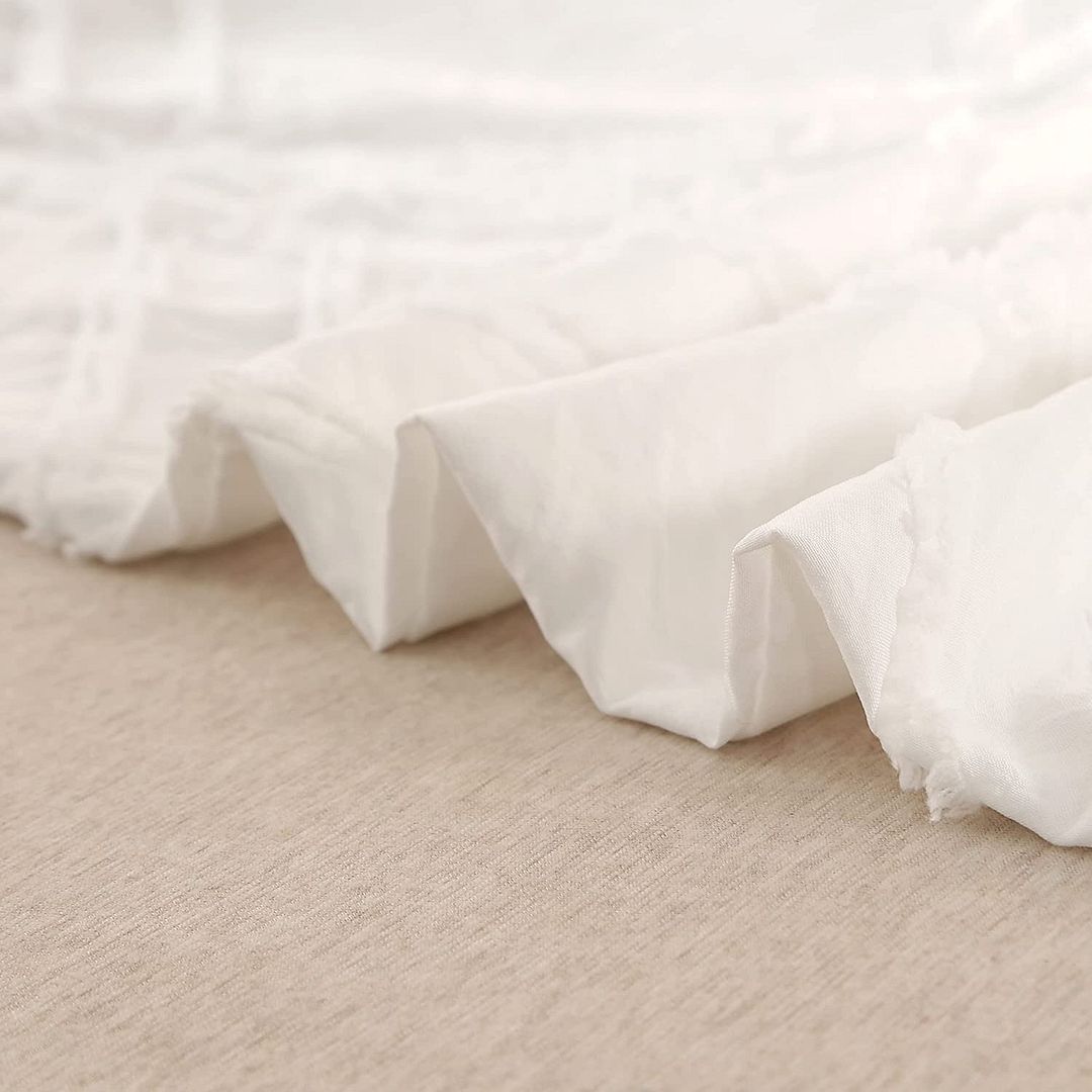 Tufted Diamond Jacquard Queen Size White Duvet Quilt Cover Set โ image 2