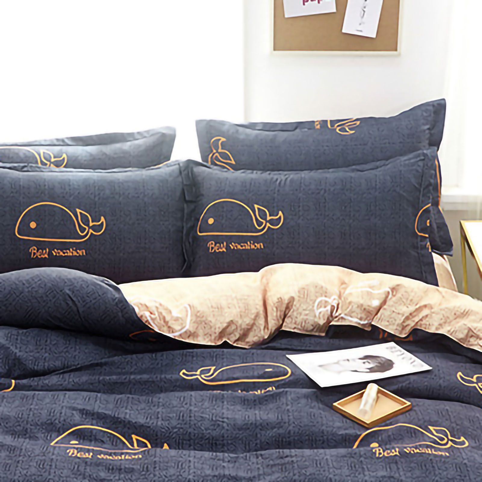 Skin Friendly Quilt Cover Thickened Polyester Soft Brushed Duvet Cover Quilt Bedding for Dormitory Bedroom Whale 150x200cm — image 3