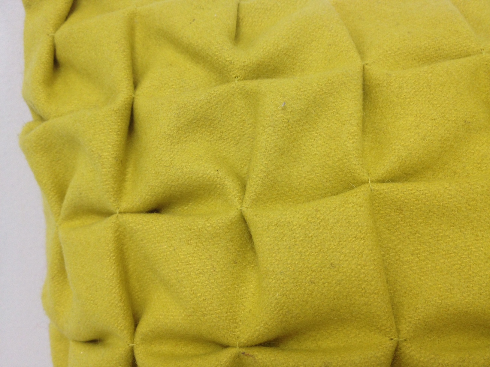 Pack of 4 Flux Mustard Yellow 3D Textured 45cm x 45cm Cushion Covers — image 4