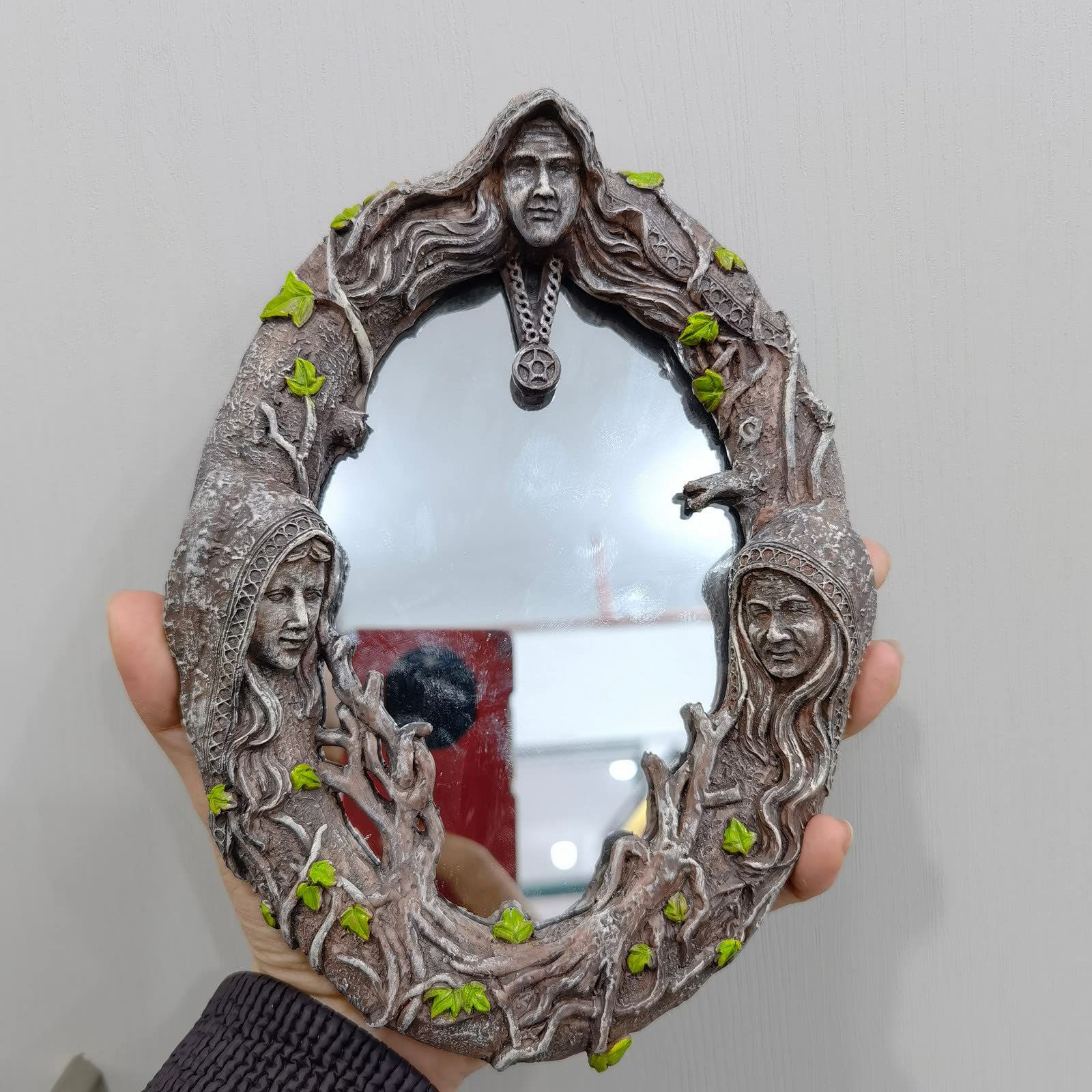 Triple Moon Wall Mirror with Pentagram Decor, Goddess Mother Wall Hanging Mirror for Woman Desktop Makeup Table Decor — image 4