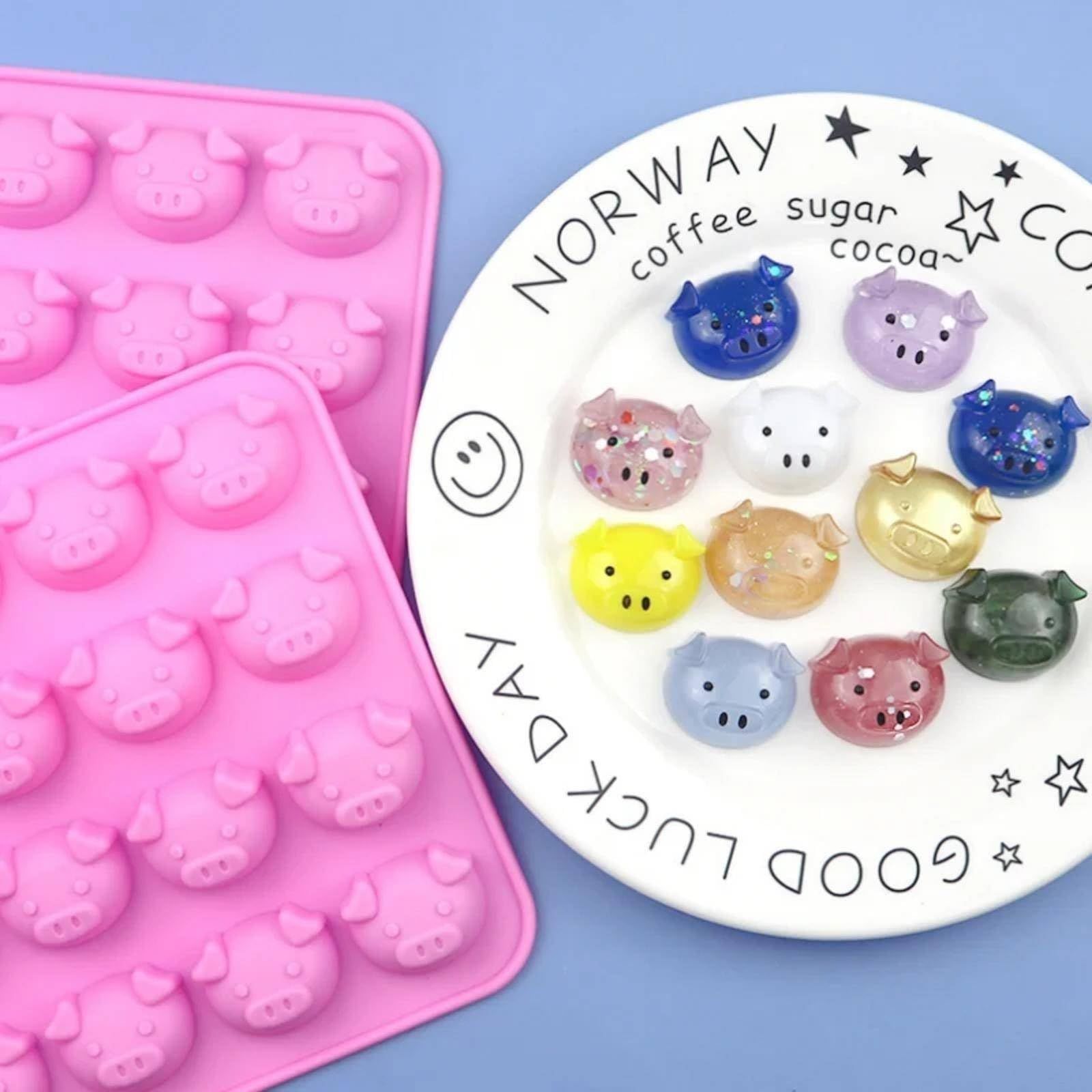 2PCS Cavities Non Stick Cute Pig Face Silicone Cake Baking Mold Handmade Soap Moulds Biscuit Chocolate Ice Cube Tray