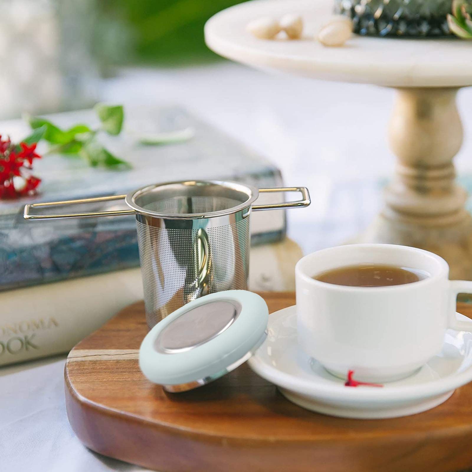 Stainless Steel Tea Strainer Folding Handle Tea Filter Extra Fine Mesh Strainer Brewing Basket with Lid for Loose Leaf Tea โ image 5
