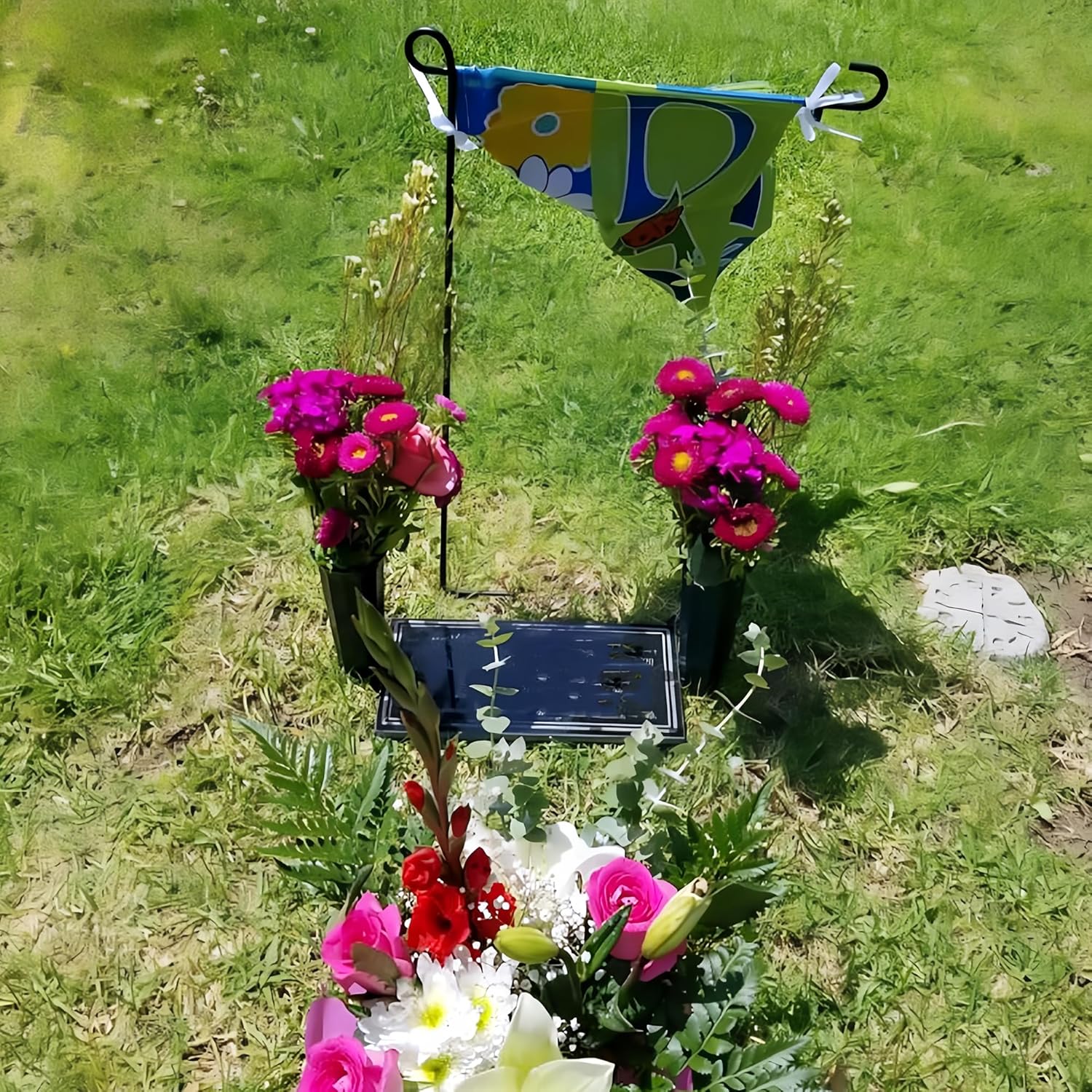 Memorial Floral Vases, Cemetery Vase, Headstones Flower Holder, Grave Cone Vase, Flower Pots for Outdoor Plants, Decorative Plastic Containers (Set of 6 — image 6