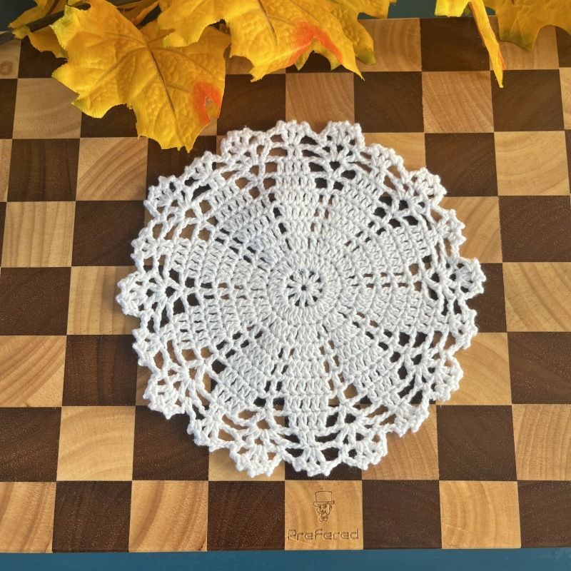 Handmade Crochet, [ 2Pcs] Rustic Cloth Lace Round Table Doilies Place Mats Vintage Decorate Table Placemats — image 4