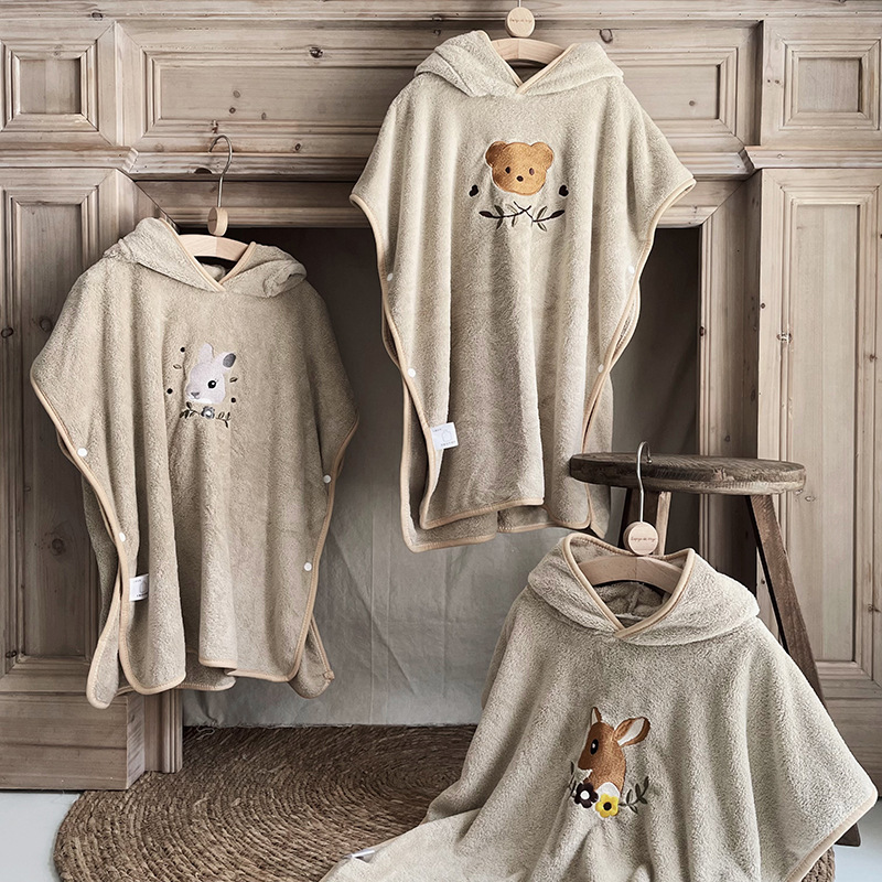 Ultra-Soft Hooded Bath Towel for Kids – Coral Fleece Poncho with Charming Animal Design, Quick-Dry Absorbent Robe for Bath, Pool, Beach (Deer) — image 2