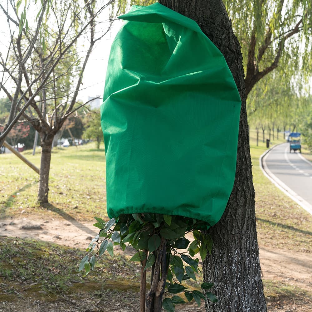 3-Pack Reusable Winter Plant Protection Covers with Drawstring for Outdoor Plants Fruit Trees Potted Plants, 80x120cm, Green — image 6