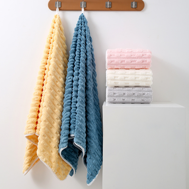 Grey Thickened Coral Fleece Towel Set, Large Bath Towel & Face Towel Combo, Soft & Absorbent Towels for Home Use — image 3
