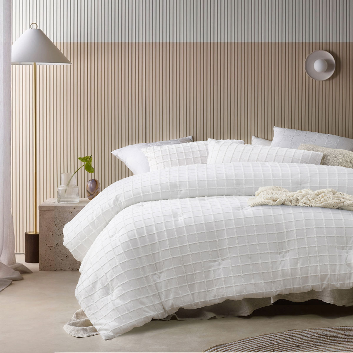 Vintage Design Homewares 3 Pcs Parquet White Comforter Set Queen โ image 3