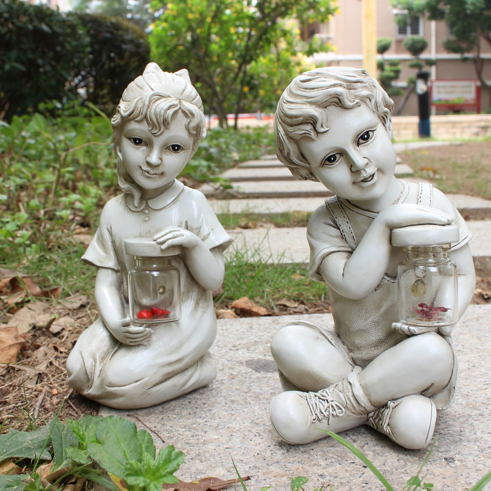 Solar Garden Statues Outdoor Garden Children Boy Girl Statue Outdoor Sculpture Decor Boys Girls For Outdoor Garden Decorative โ image 2