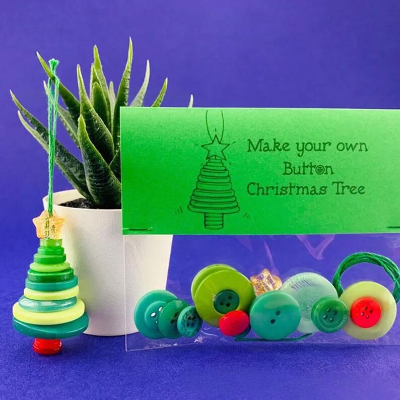 Christmas gift Christmas Button Ornament - Festive Santa Design Craft Kit （Snowman） — image 5