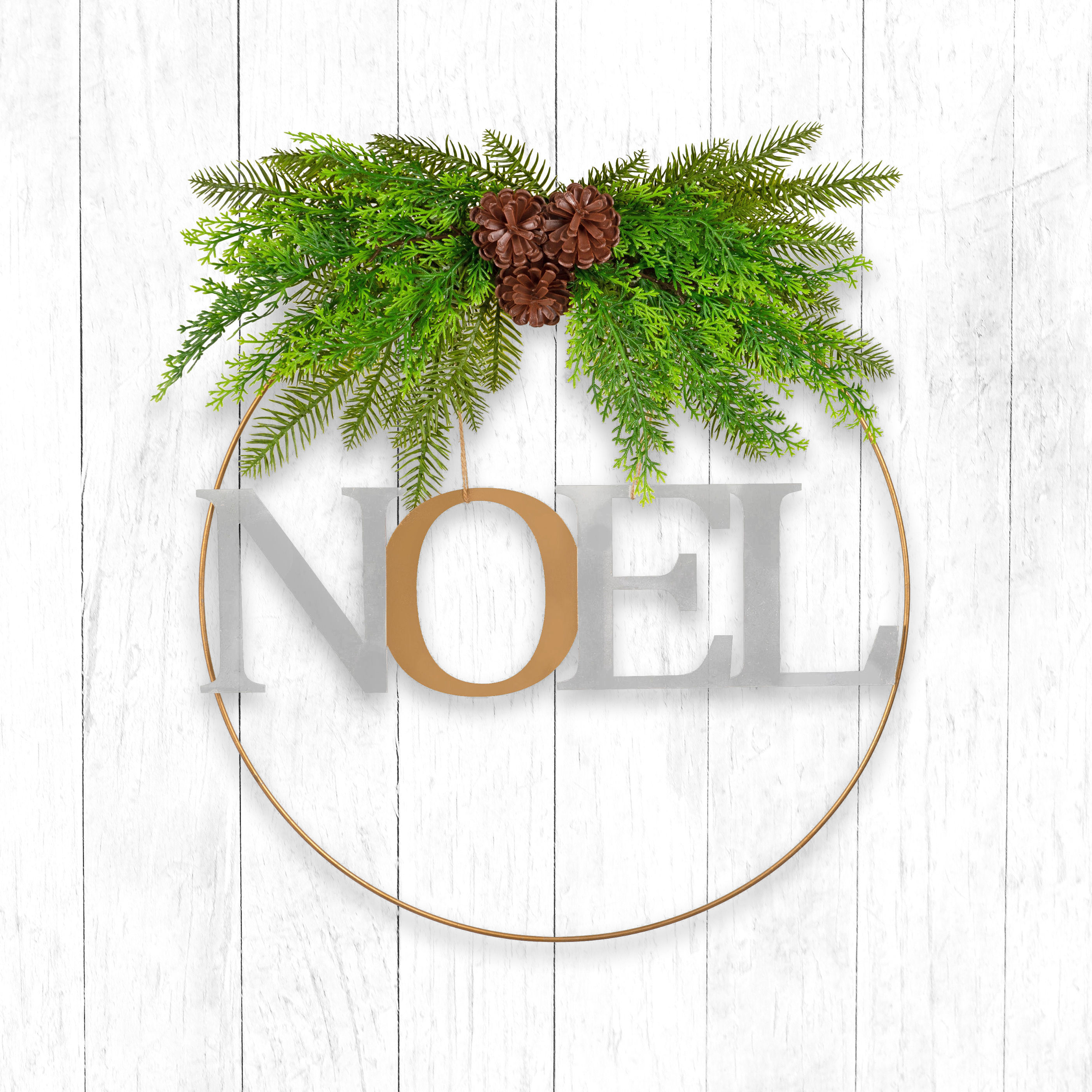 Santa's Helper Noel Christmas Wreath Charming Seasonal Touch 50CM — image 2