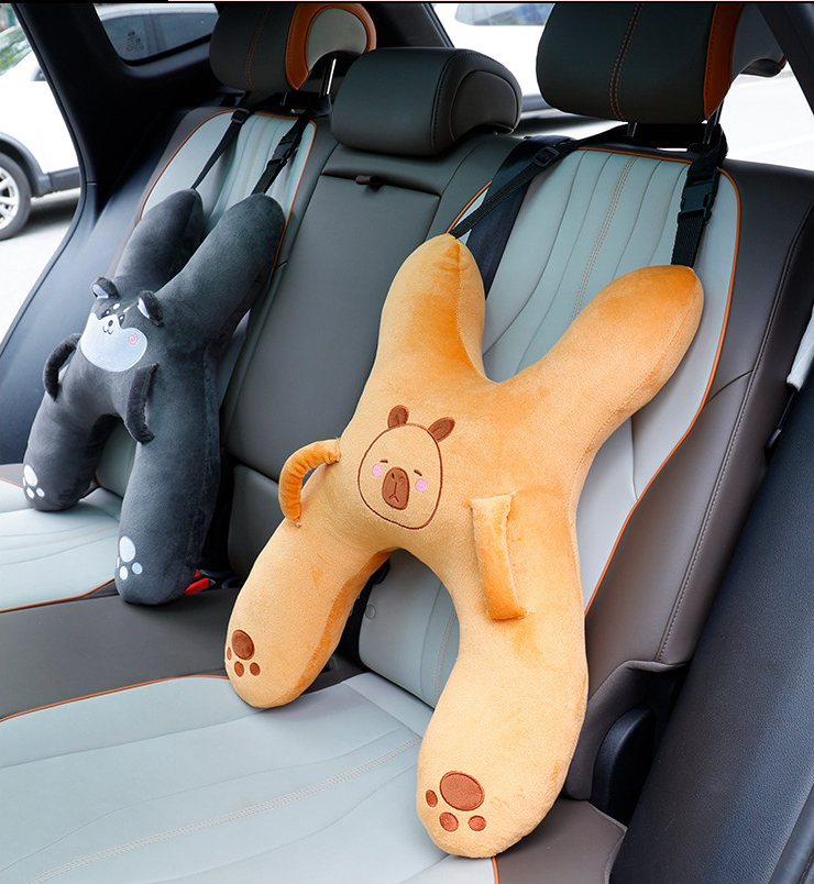 Christmas gift for kids-Kids Travel Pillow, Ergonomic Plush Support for Car Rides, Comfortable Sleep Companion for Children（pink pig） — image 3