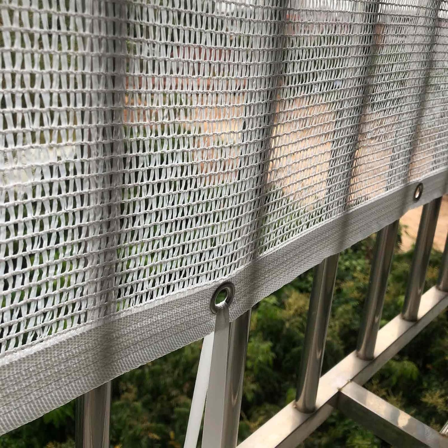 30% Sunblock Shade Cloth Garden Shade Mesh Tarp with Eyelets and Ropes UV Resistant Sunblock Shade Cloth for Garden, Pergola, Patio Plants — image 4