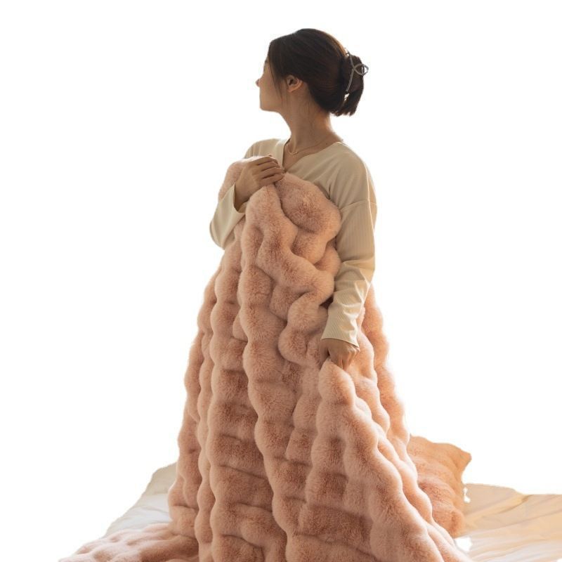 Velvet Blanket Polyester 180x200cm Creamy White Pink 200*200cm
