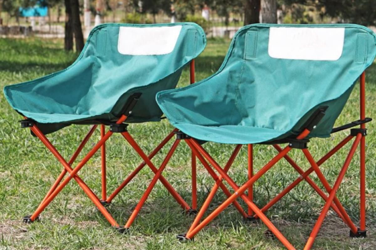 Compact Folding Chair Portable Camping Chair for Outdoor Activities - Green — image 2