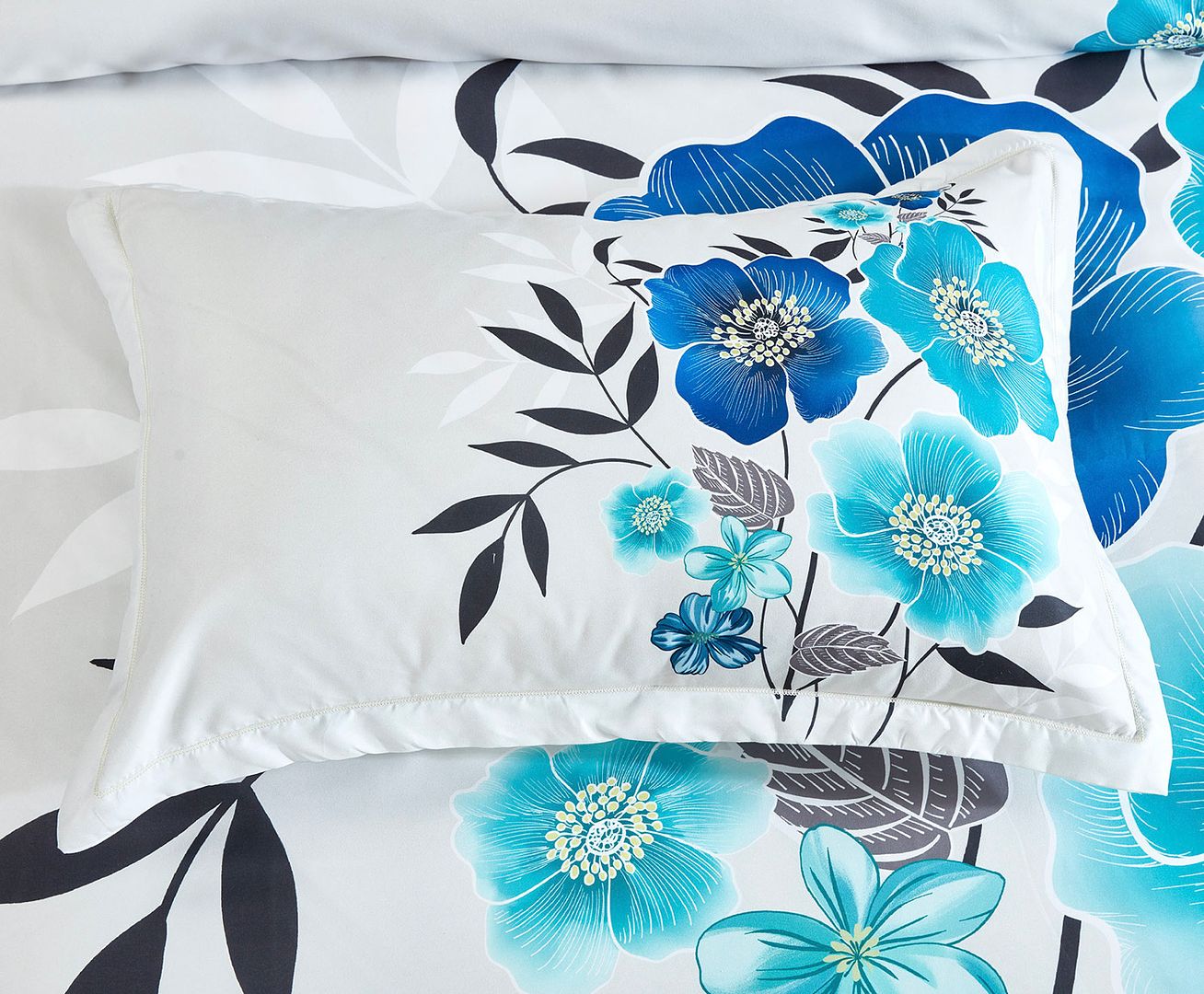 Braithe Floral Quilt Cover Set - Super King Size โ image 4