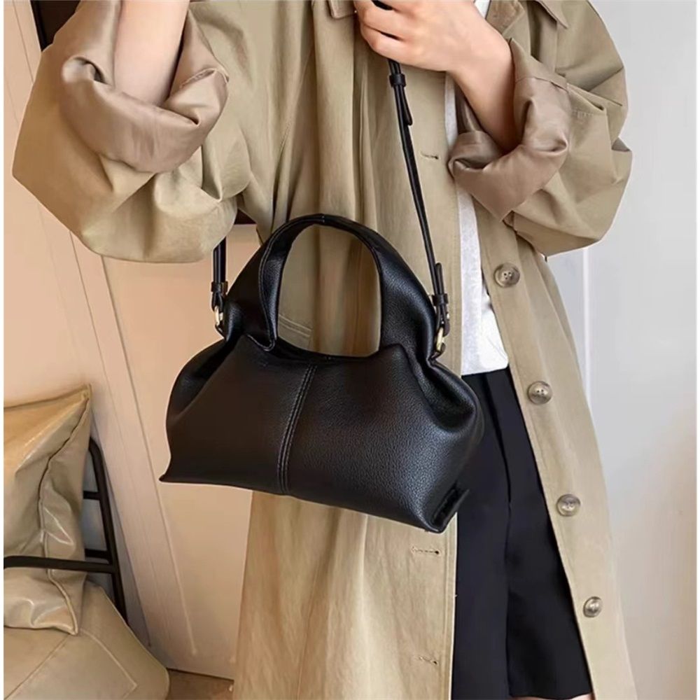 Crossbody Bag Purse Satchel Handbag for Women Shoulder Bag Chic Cloud Bag Purse, Cute Cloud Handbag for Women (black) — image 3