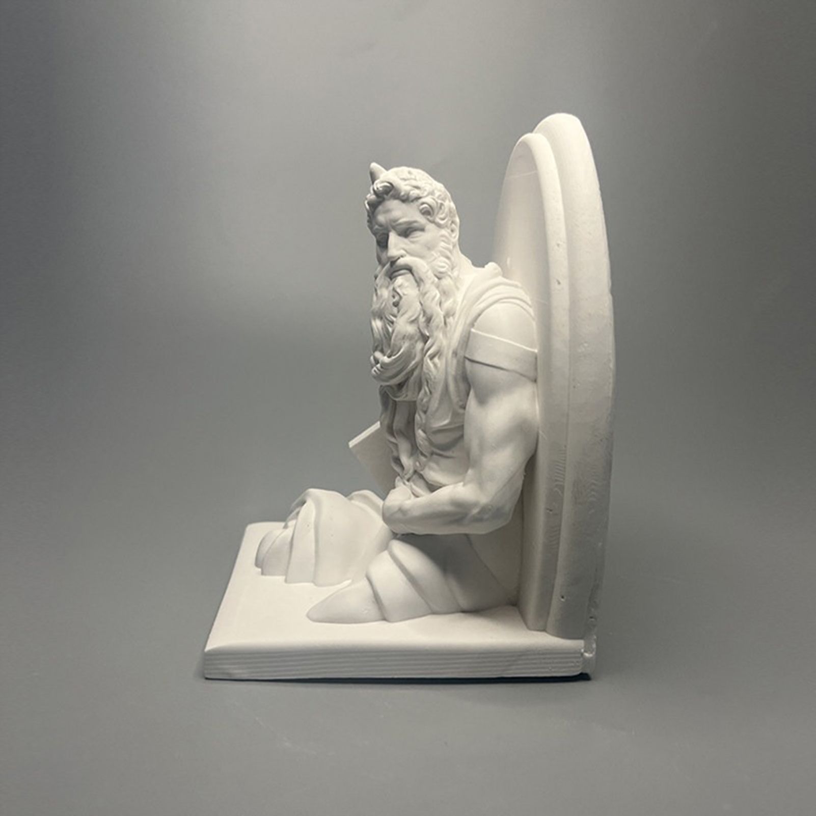 Classic Moses Statue – High-Quality Plaster Sculpture of Prophet Moses with Tablets – Elegant White Art Decor for Home, Office, & Study – Perfect Gift for Art — image 4