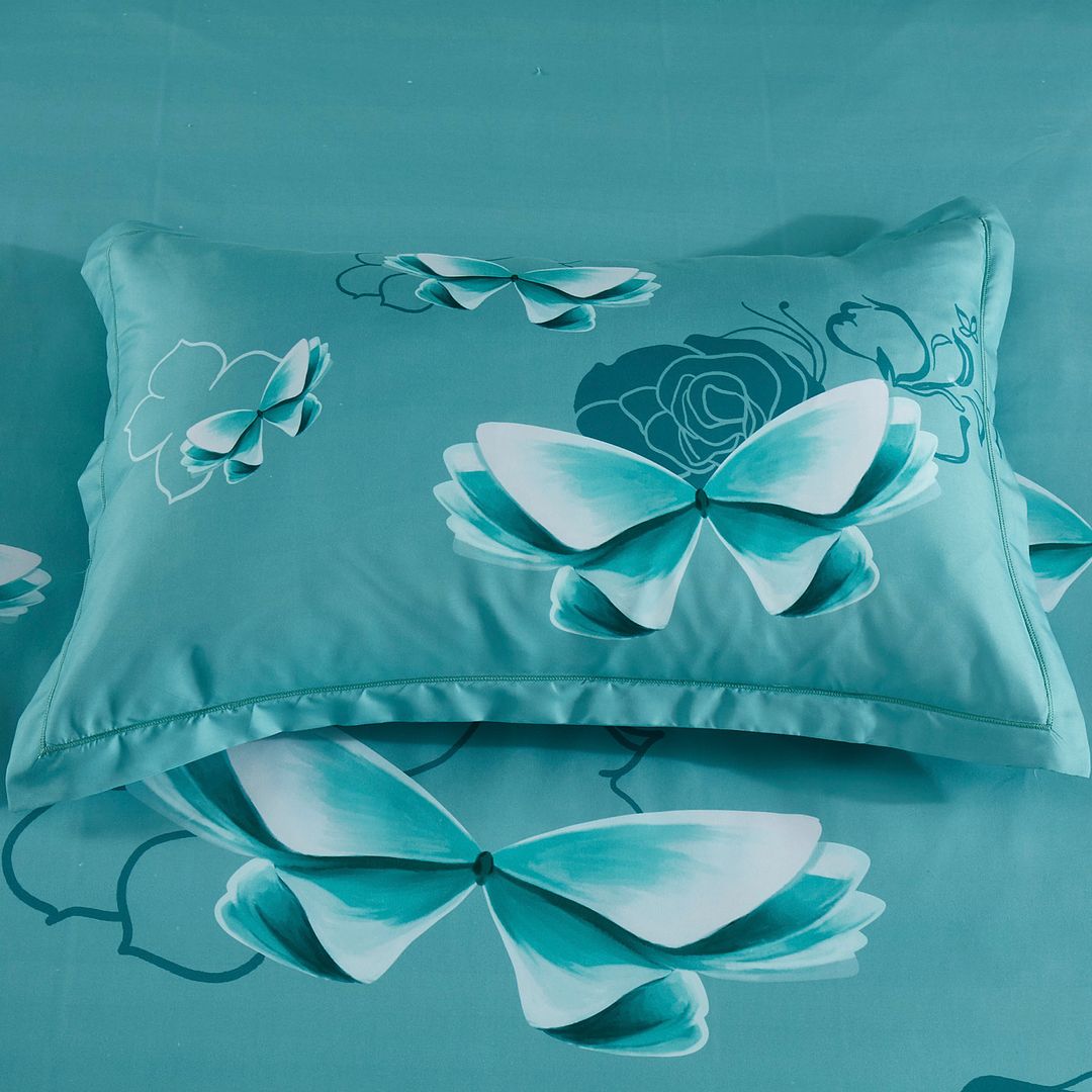 Butterfly Green Quilt Cover Set - Queen Size — image 4